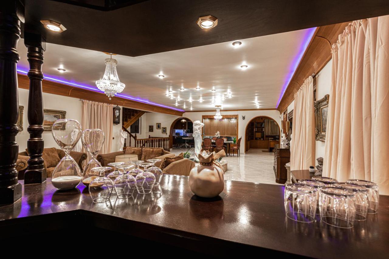Galadriel Villa With Private Pool & Jacuzzi Kato Yerakarion Exterior foto