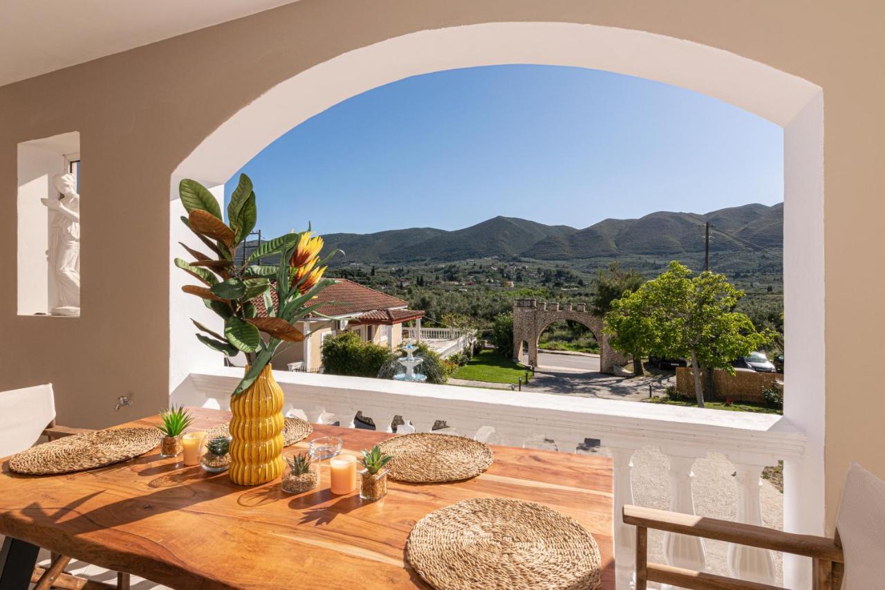 Galadriel Villa With Private Pool & Jacuzzi Kato Yerakarion Exterior foto